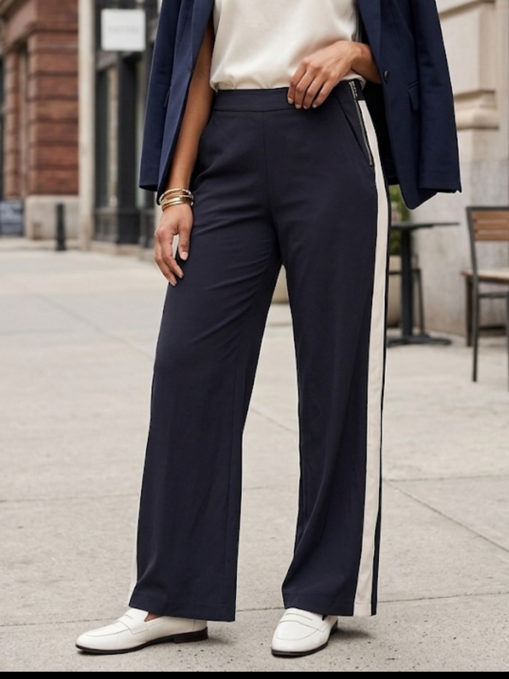 Athleta Black and White Wide Leg‎ Track Pants Size 16